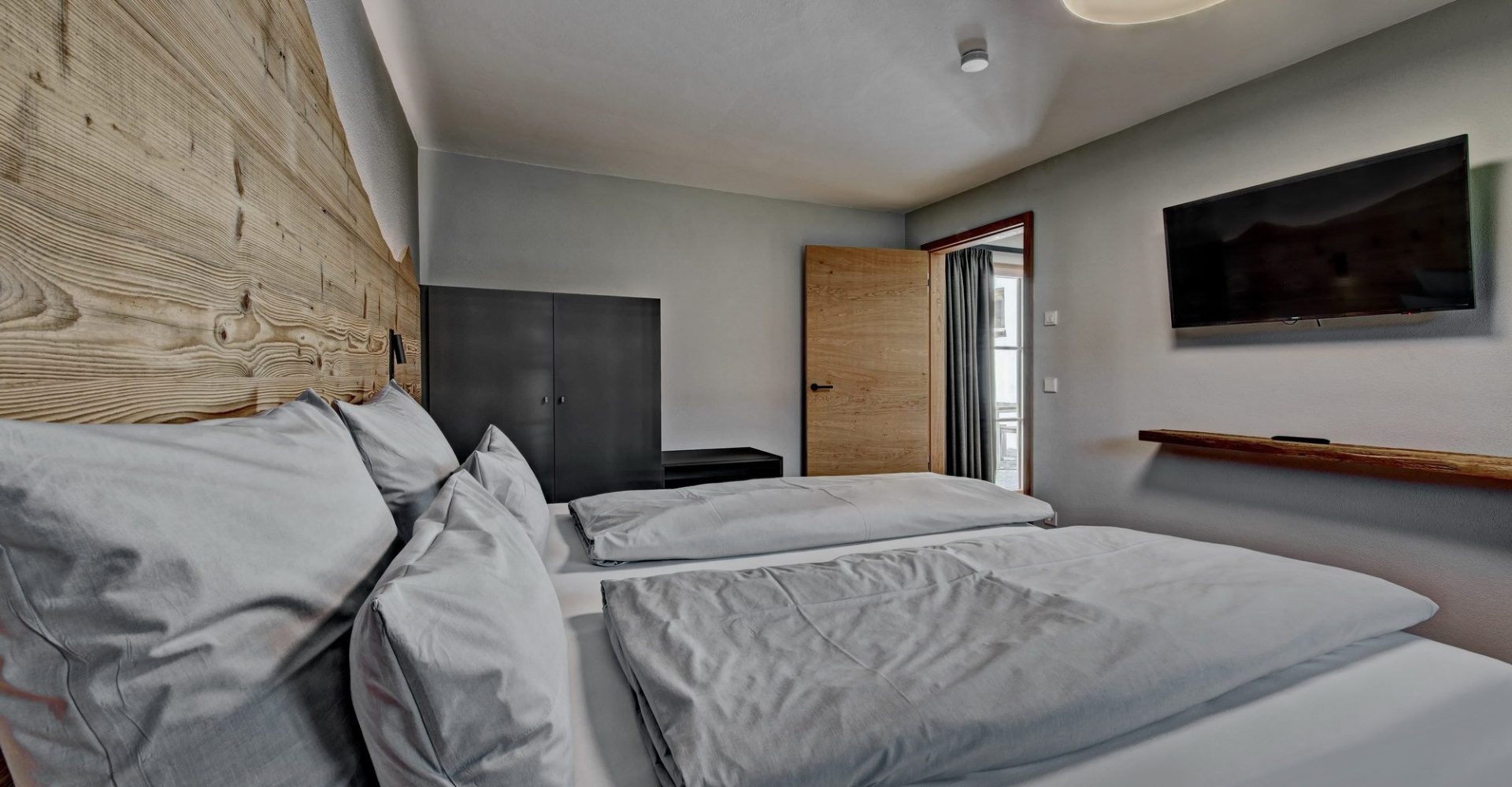 Chalet Seeblick Schlafzimmer 2